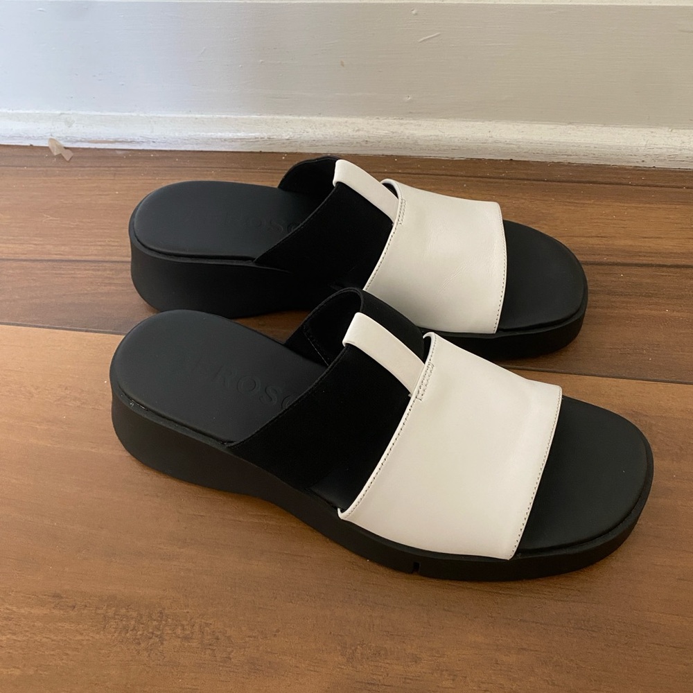Brand New never worn Aerosole womens shoes size 8
